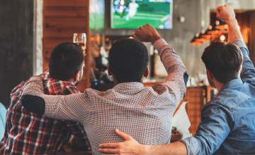 Sport bar with synced TVs
