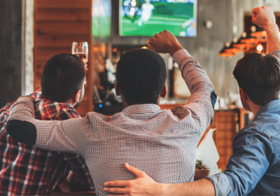 Sport bar with synced TVs