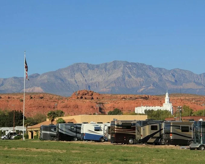 McArthurs-Temple-View-RV-Resort-Utah-
