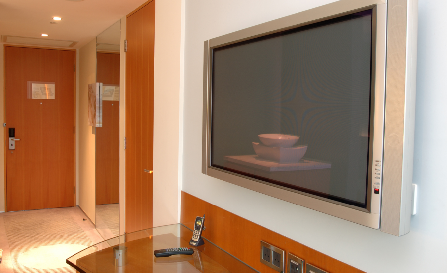 WatchingTVInHotelRoom