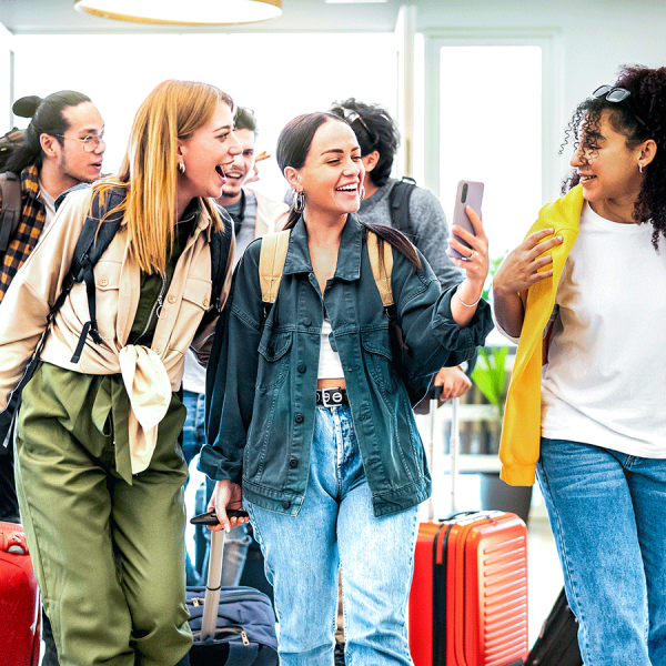 group-checking-in